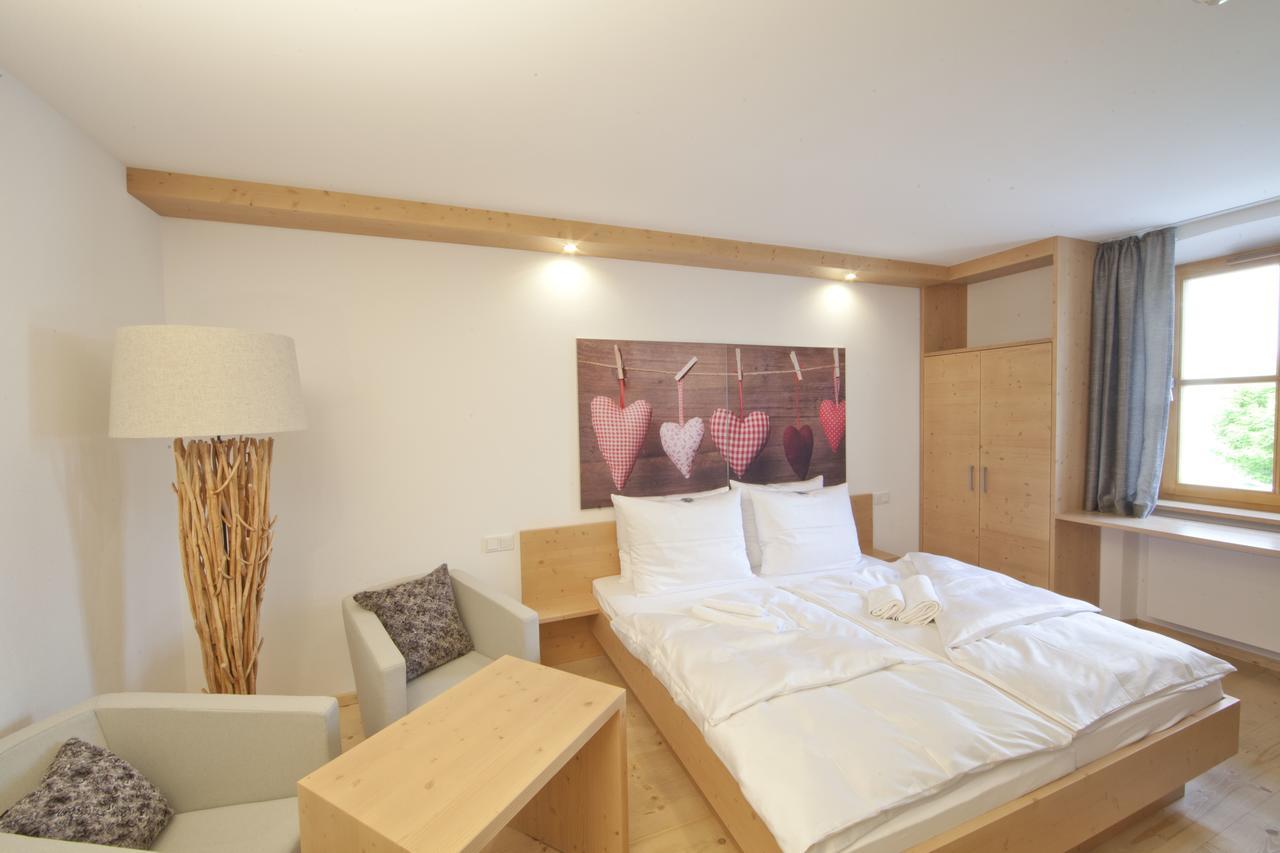 "Beim Butz" Hotel Worth an der Donau Ruang foto